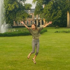 Meet your Posher, Tessa